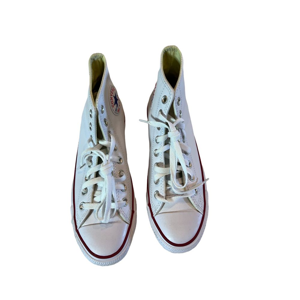 Converse Chuck Taylor All Star Leather Sneakers
